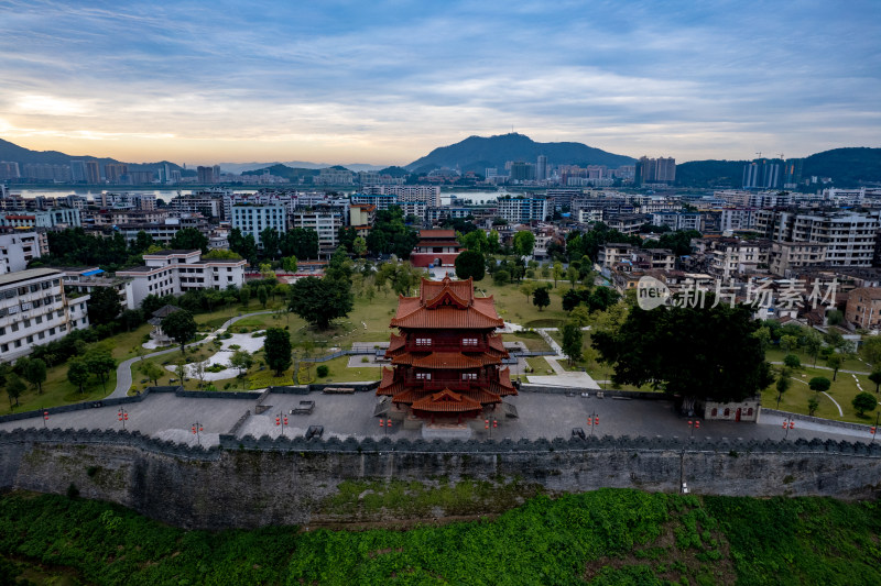 肇庆城市风光航拍图