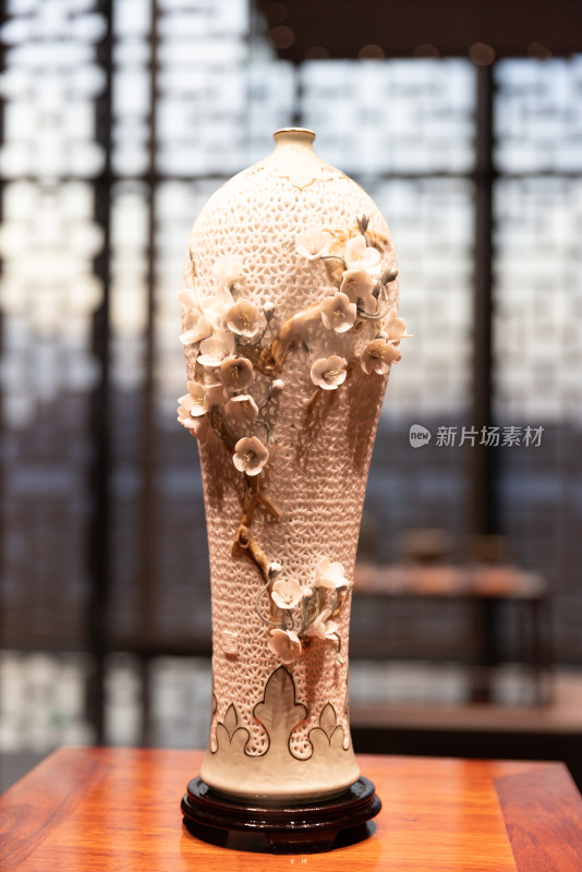 中国工艺美术馆大国匠作展厅花瓶