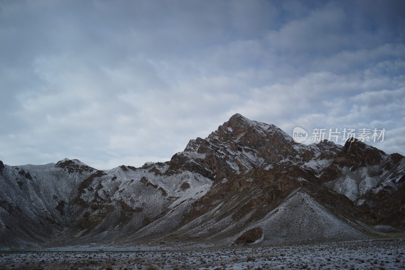 夏日雪山