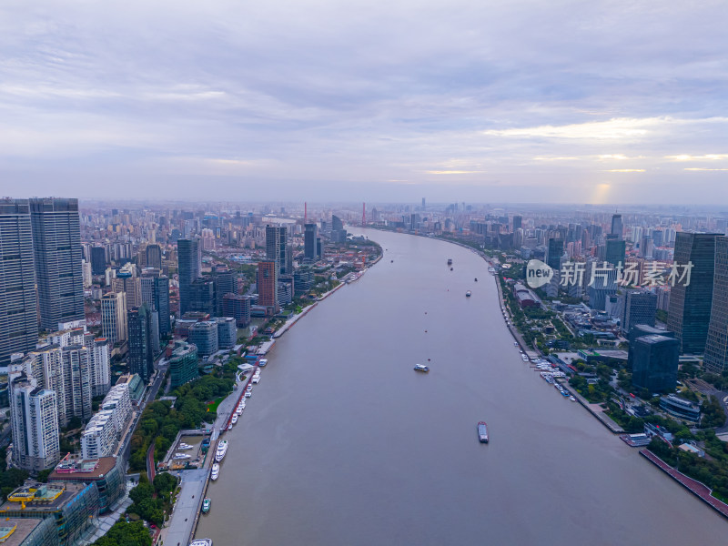 航拍上海黄浦江和滨江建筑