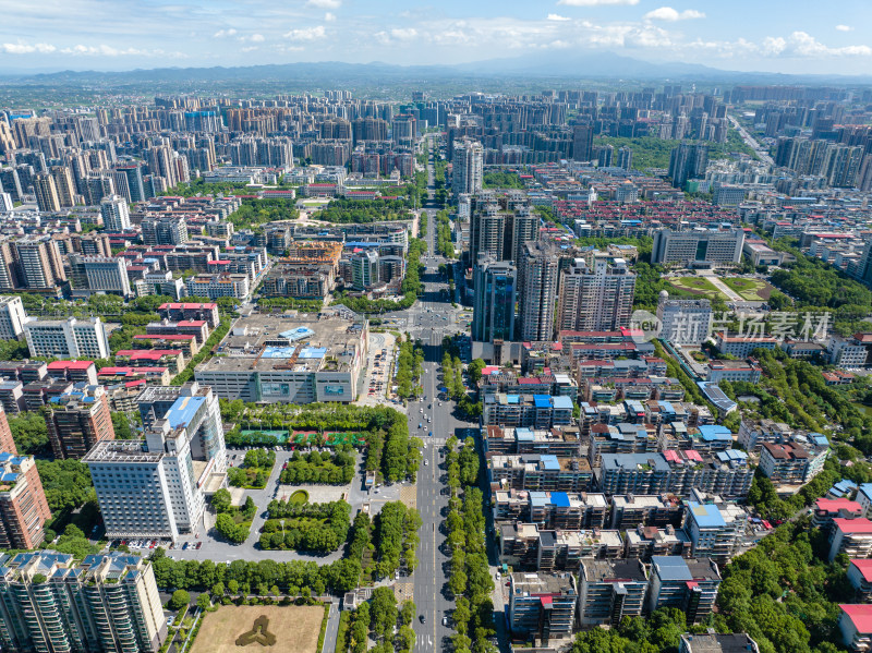 蓝天白云下湖南衡阳华新开发区 城市风光