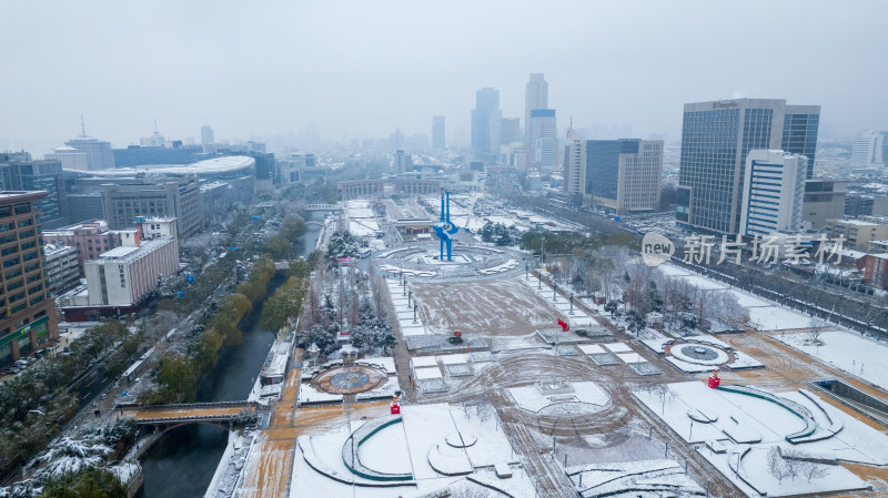 山东济南趵突泉泉水雾气雪景航拍