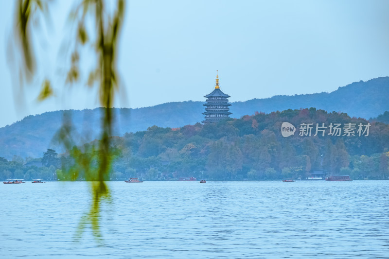 浙江杭州西湖风景名胜区雷峰塔秋景