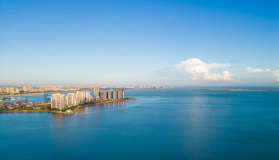 海南海口万绿园朝霞城市日出高视角航拍