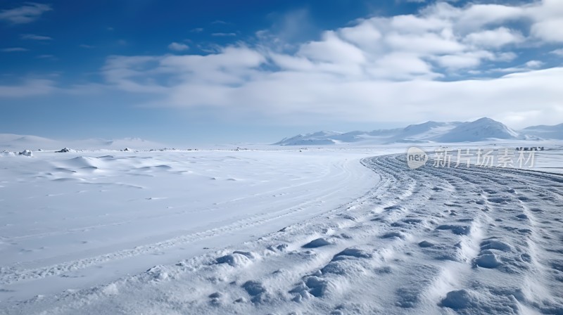 冬季唯美雪景雪山海报背景配图高清摄影图