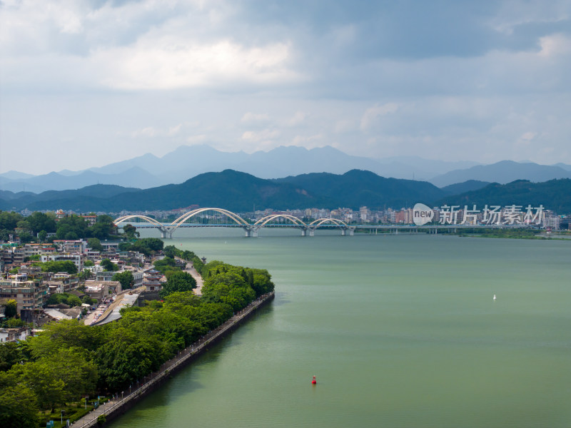 航拍夏季白天广东潮州韩江江景风光