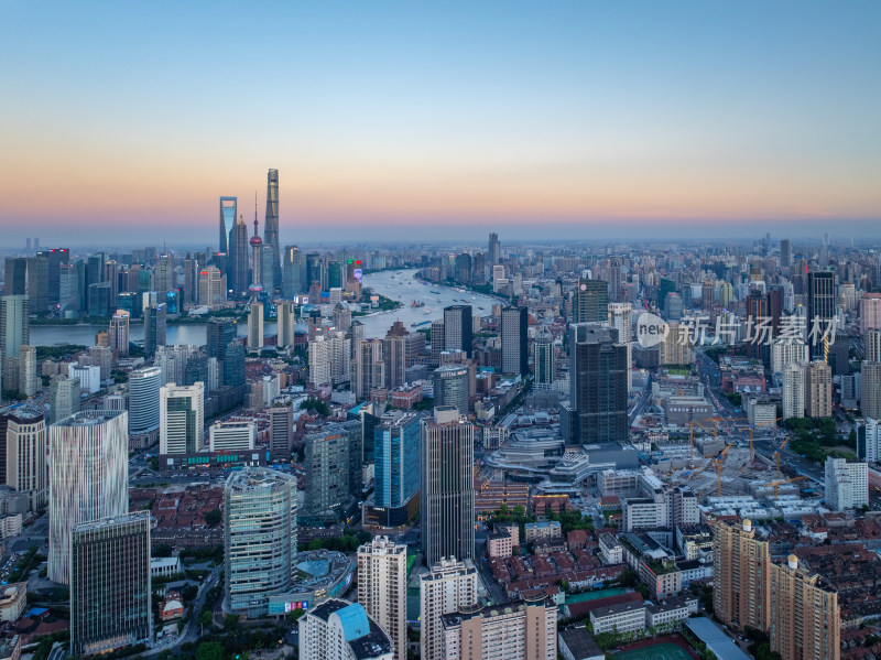 航拍上海现代都市摩天大楼陆家嘴外滩夜景