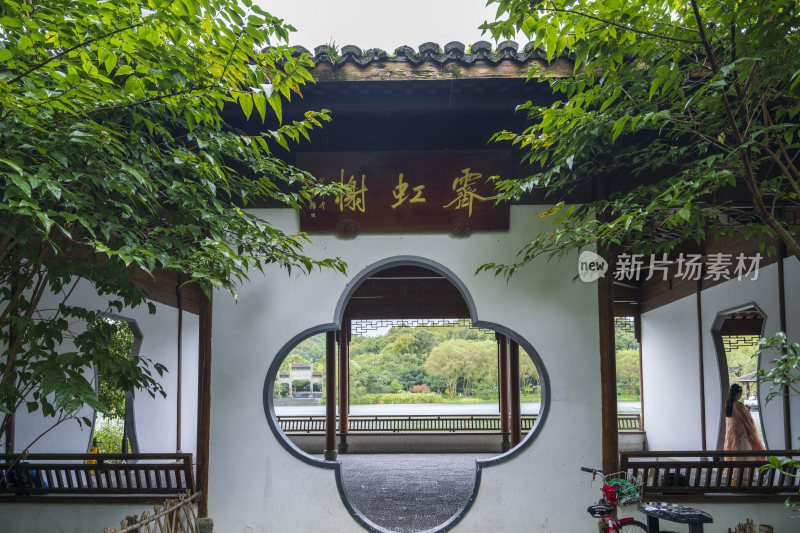 杭州三台山景区霁虹桥风景