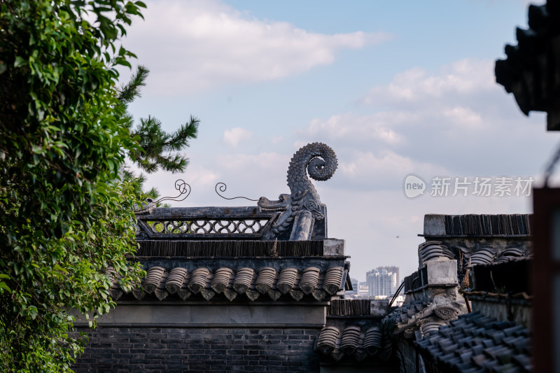 镇江北固山公园古建筑屋檐