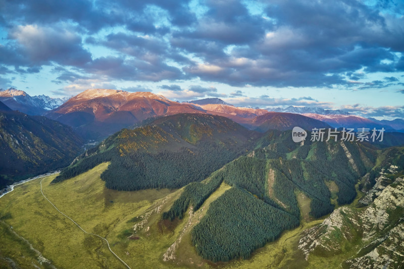 甘肃武威天柱县冰沟河景区