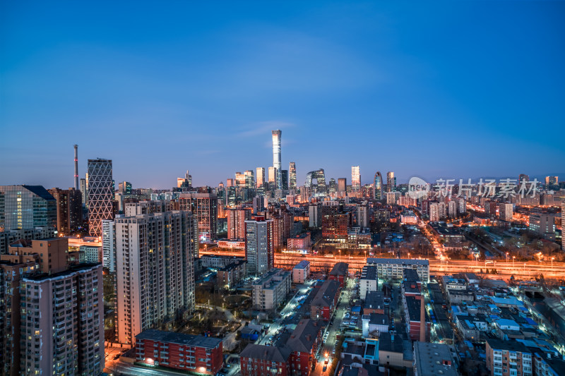 北京夜晚城市高楼建筑群全景