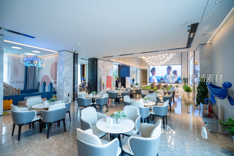 现代室内休闲洽谈空间