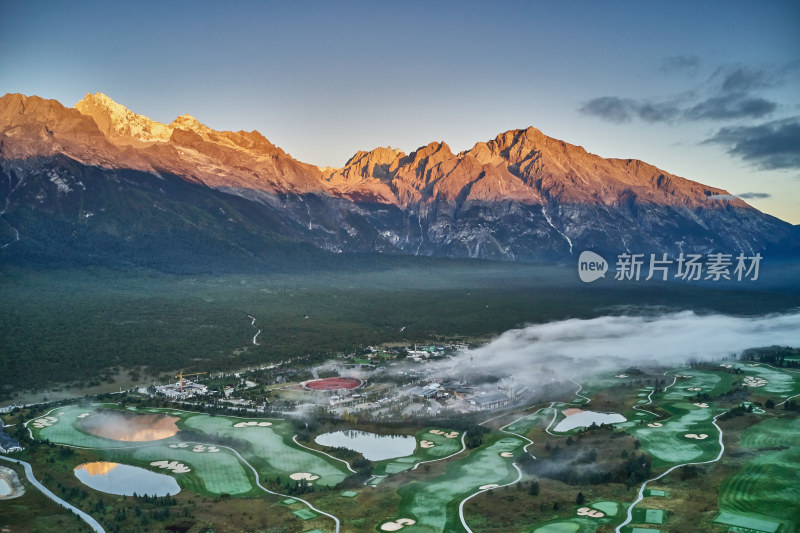 玉龙雪山的云海