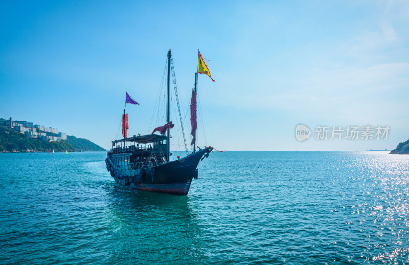 香港赤柱海湾港口海上游轮游船