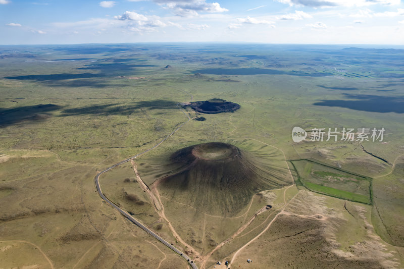 内蒙古乌兰布统乌兰哈达黑色火山群航拍