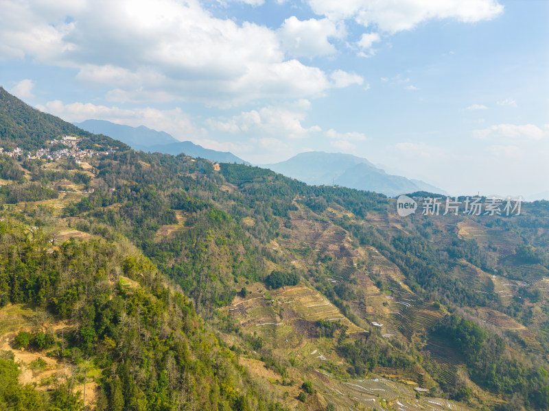 航拍红河州元阳梯田自然风光