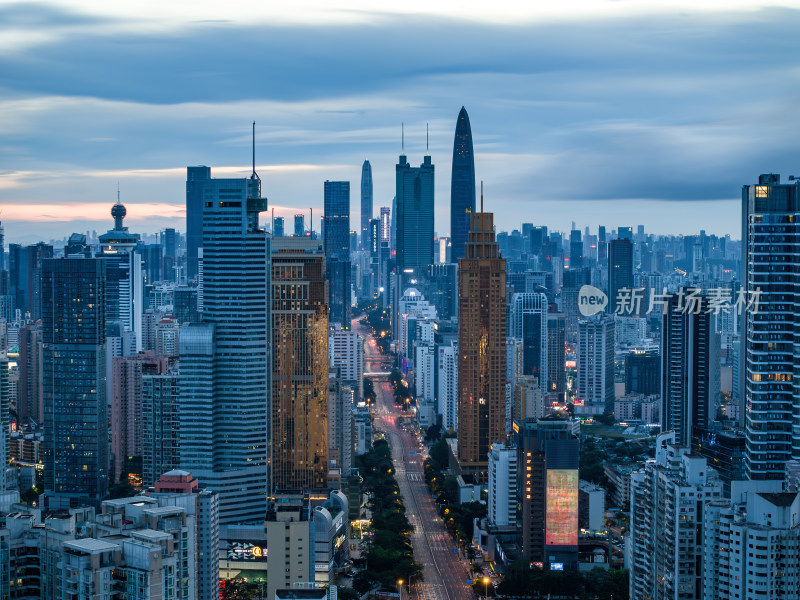 深圳罗湖CBD平安大厦长焦蓝调夜景航拍