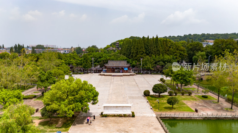 黄冈东坡赤壁景区航拍图