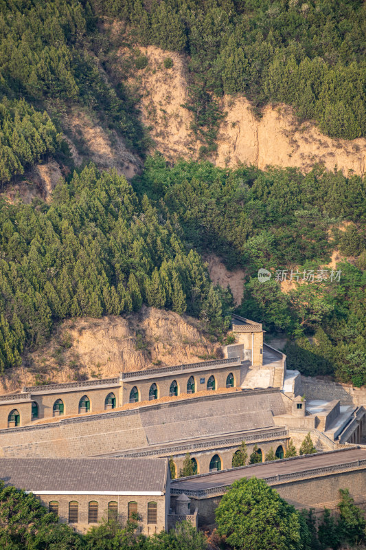 陕西延安宝塔山陕北民居窑洞建筑景观