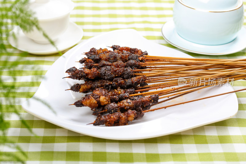 健康好吃的黄豆焖鸡爪