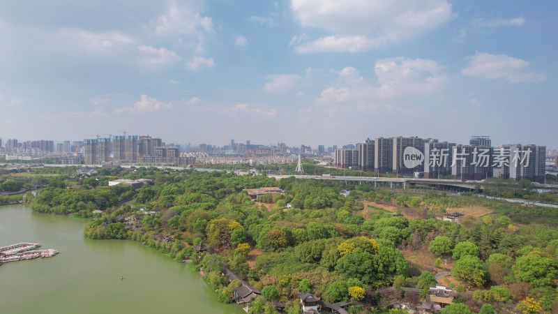 航拍江西南昌八大山人梅湖景区