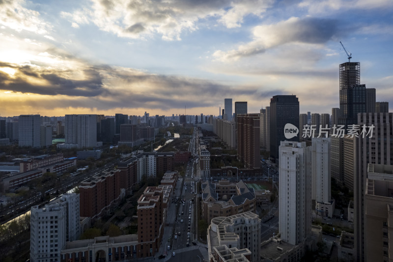 天津海河复兴门地铁站海津大桥城市交通风光