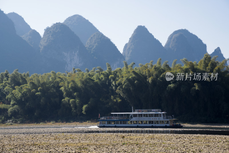 桂林阳朔漓江山水风光