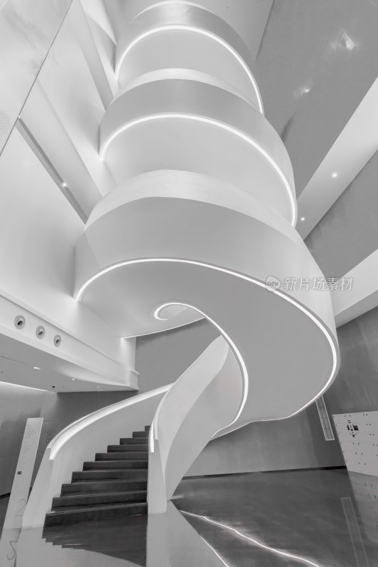 深圳光明文化艺术中心室内旋转楼梯