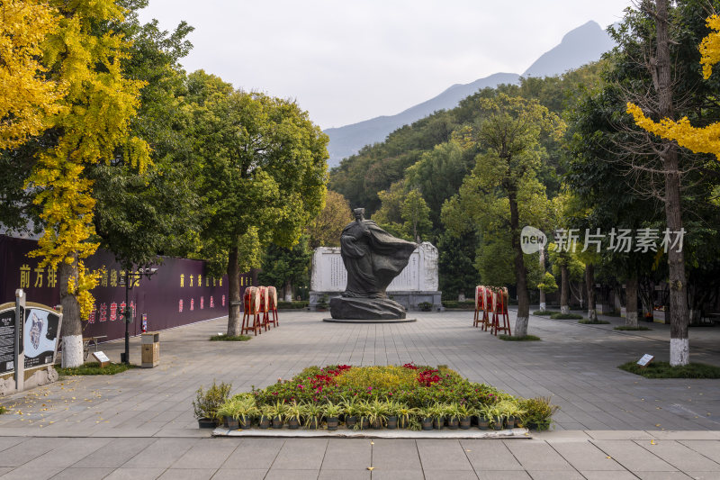 重庆市奉节县白帝城景区诸葛亮雕塑