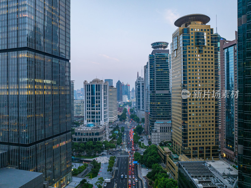 航拍上海陆家嘴高金融中心密集高楼群夜景