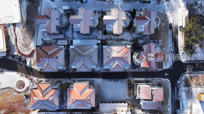 山东省威海市火炬八街鹿达花园冬季雪后街景