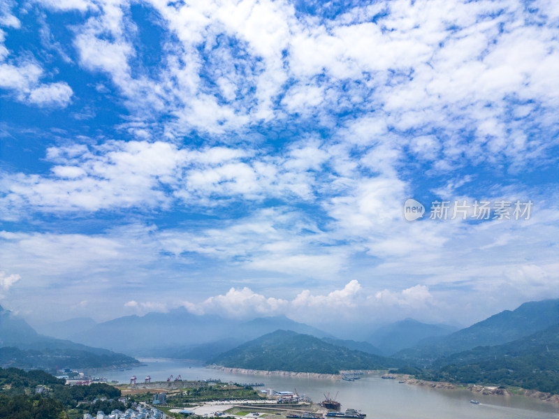 祖国壮丽山河湖北长江三峡风光