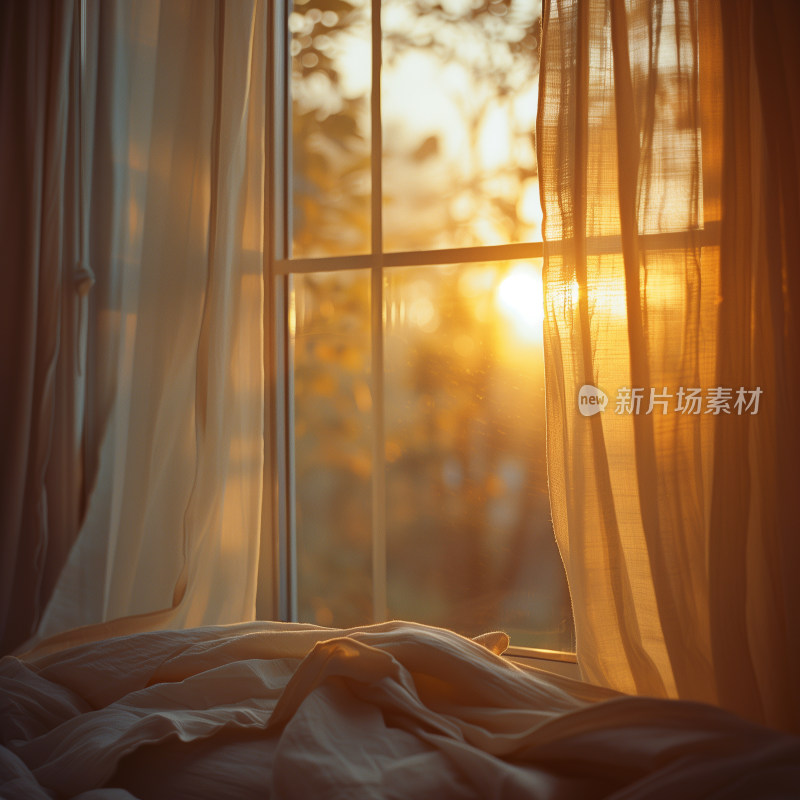 清晨的阳光照在床上