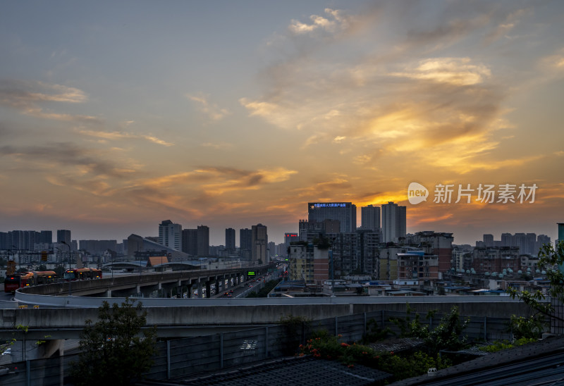 成都清江东路车流车轨都市夜景