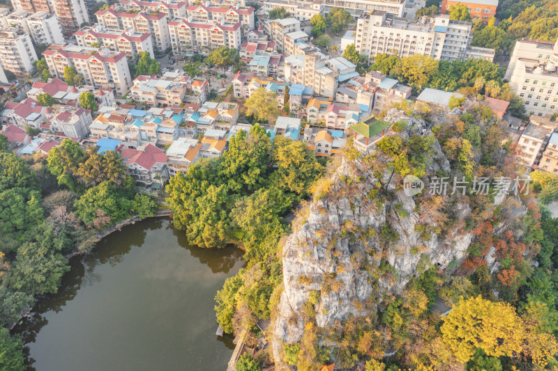 航拍广西柳州箭盘山奇石园