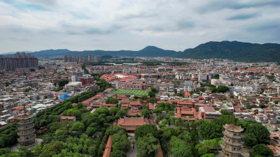 福建泉州古城开元寺古西街钟楼中山路航拍