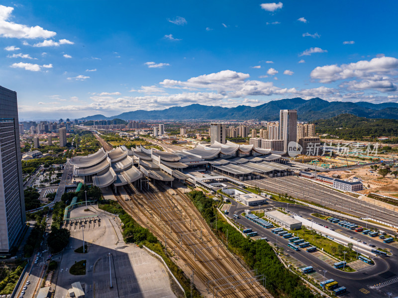 福建厦门北站高铁站火车站航拍城市风景