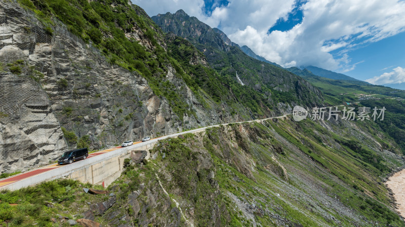 丽江虎跳峡高路徒步线