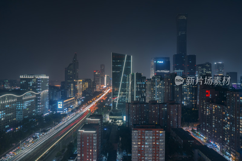 北京cbd华贸中心夜景
