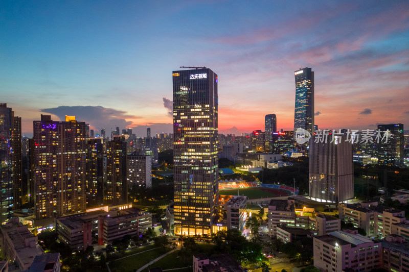 深圳南山粤海街道建筑群夜景航拍