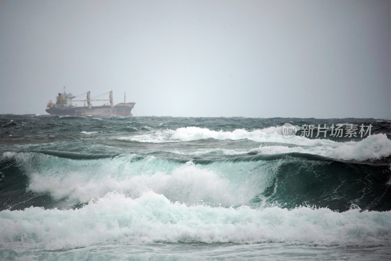 大海浪花巨浪浪潮汹涌海浪波涛汹涌