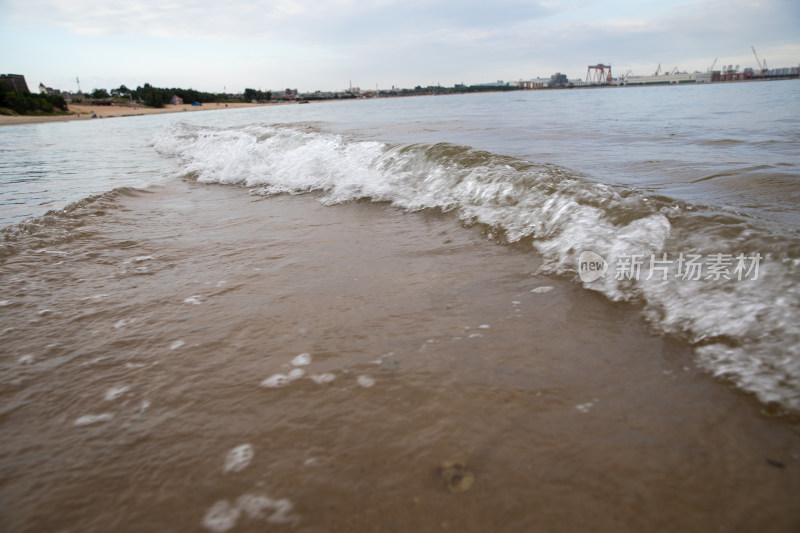 海浪浪花