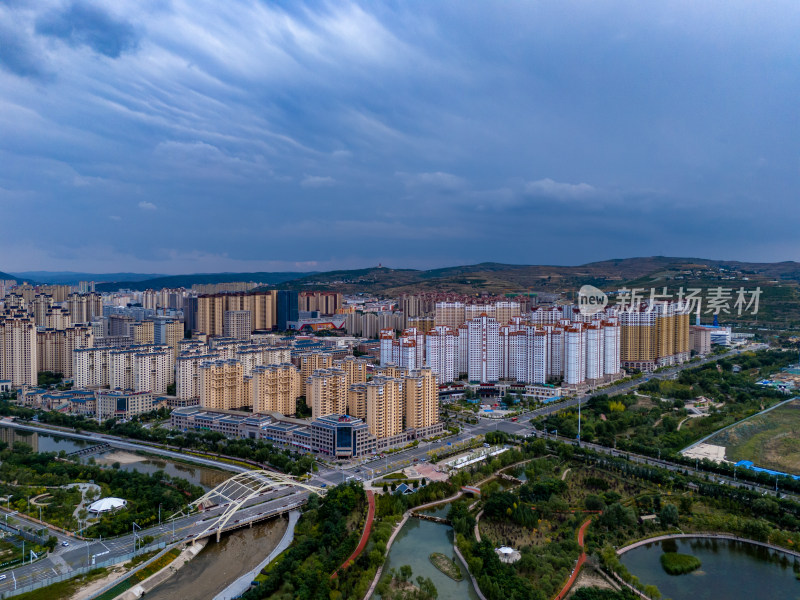 甘肃城市建筑航拍图