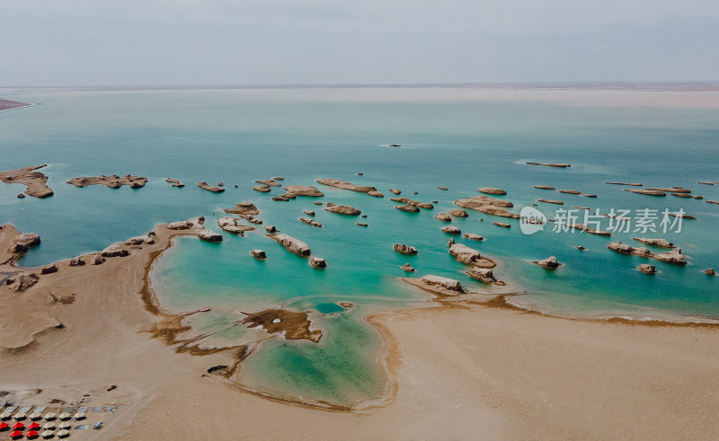 青海水上雅丹