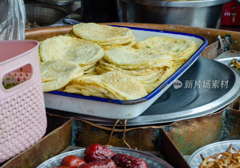 洛阳小吃不翻汤的灵魂食材绿豆饼