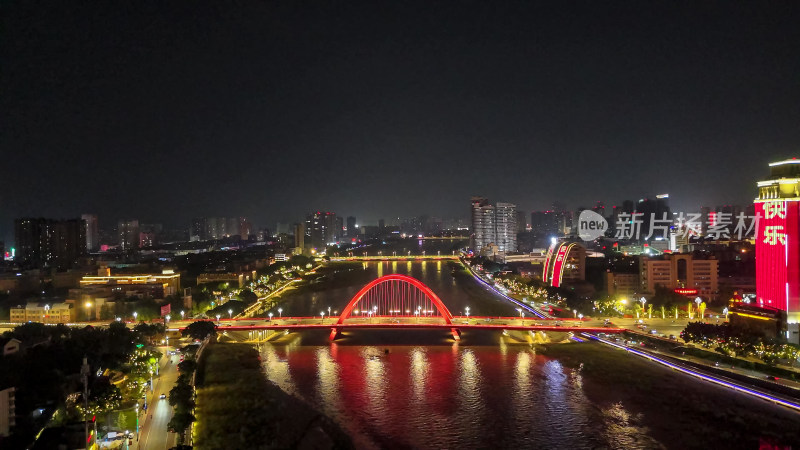 四川德阳彩虹桥夜景灯光航拍图