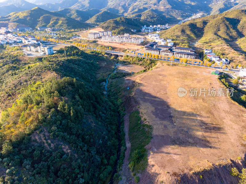 航拍大山乡村公路农田