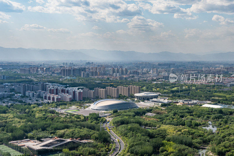 北京城市建筑群国家速滑馆