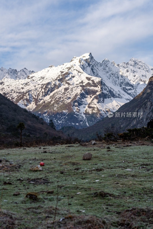 西藏日喀则珠峰东坡嘎玛沟喜马拉雅山脉雪山