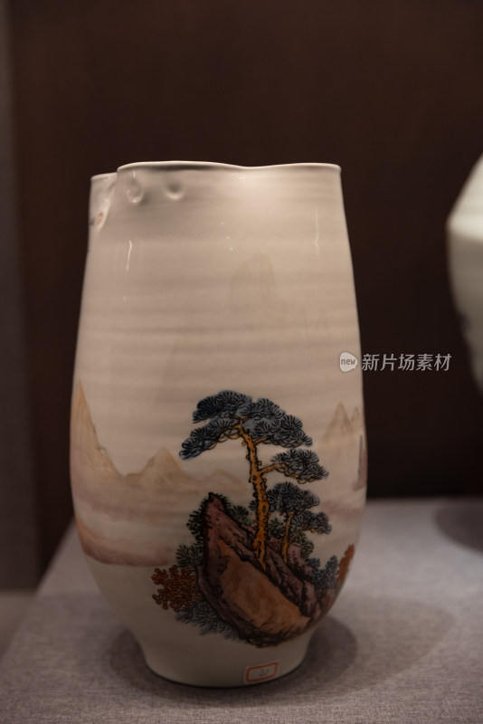 中国工艺美术馆景德镇瓷器展 花瓶